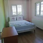 Вилла Latanya