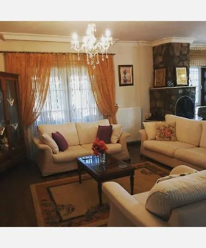 Latanya וילה